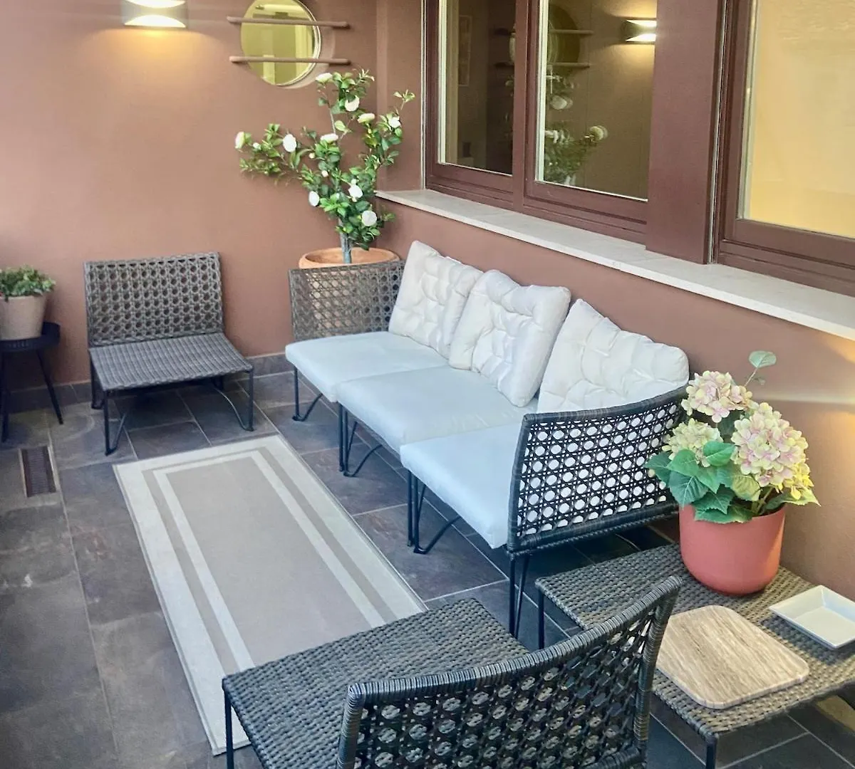 Bright&Stylish Apartment Near Duomo, Milan Center
