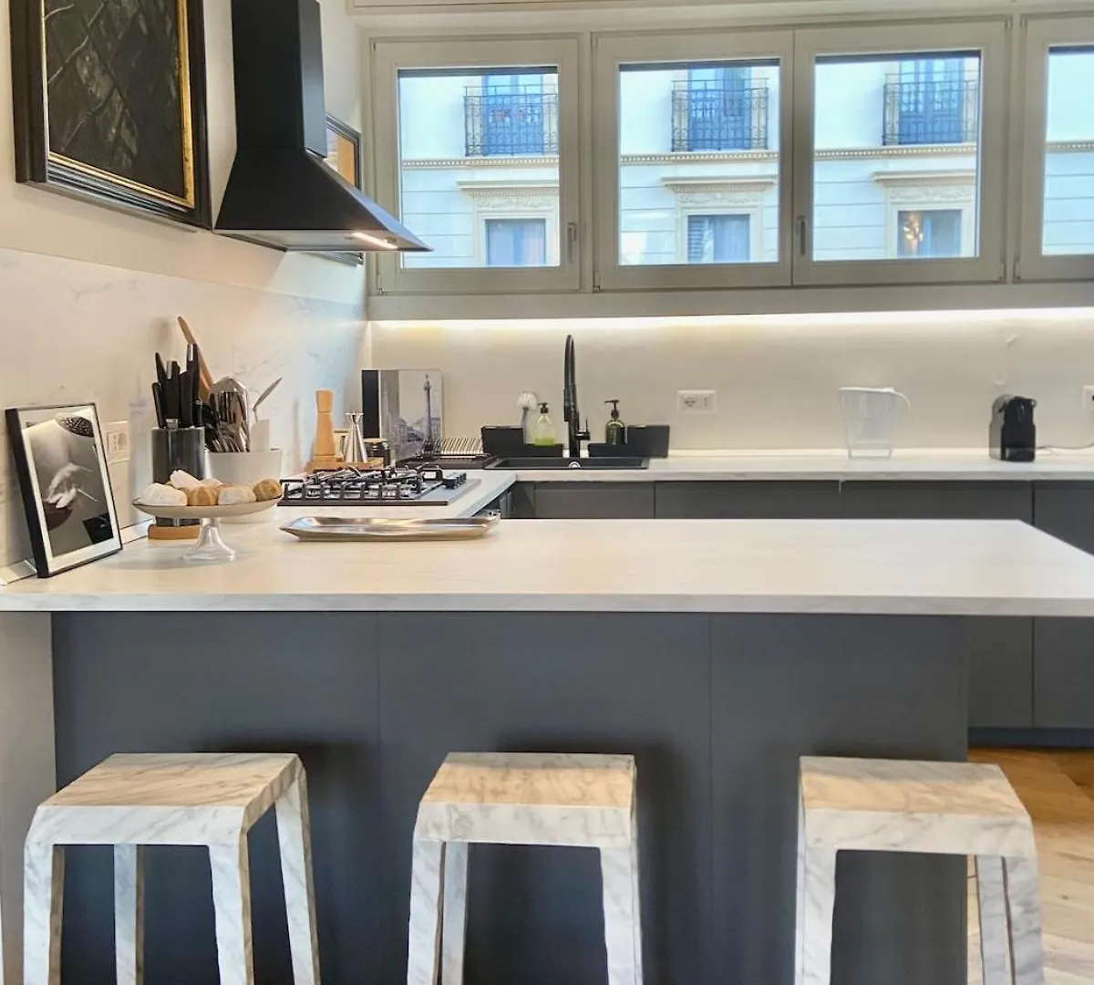 Bright&Stylish Apartment Near Duomo, Milan Center